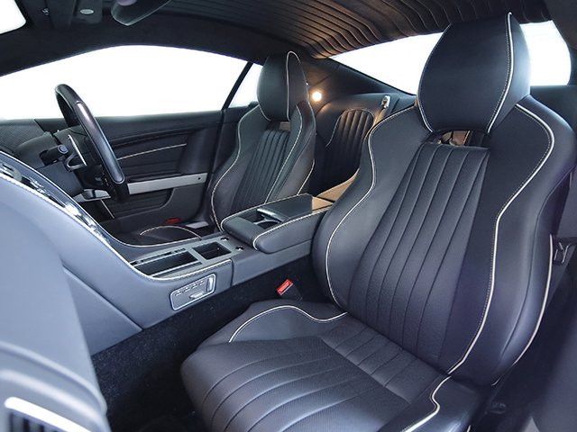 Aston Martin DB9GT